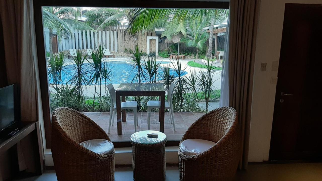 Urban Sands Hotel Iloilo Buitenkant foto