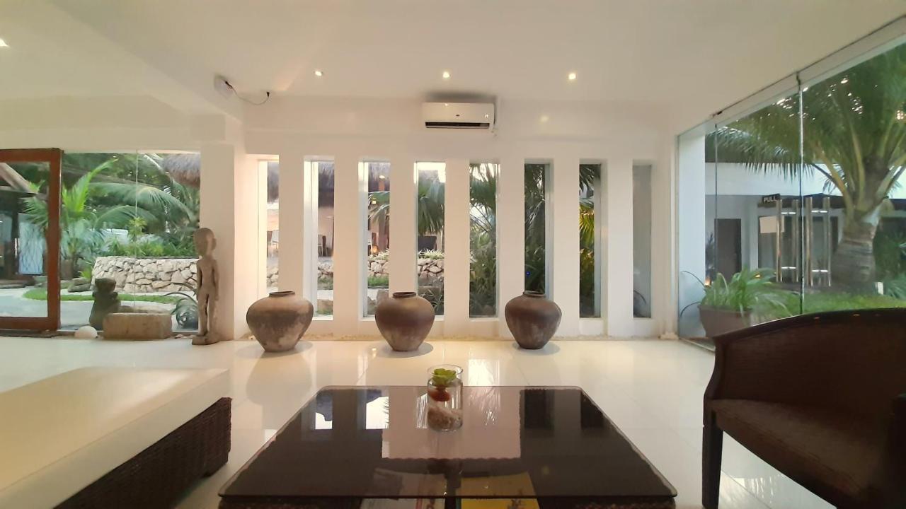 Urban Sands Hotel Iloilo Buitenkant foto